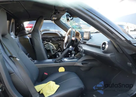 2023 Mazda Mx-5 Miata Rf Grand Touring z USA, uszkodzony, nr VIN JM1NDAM70P0556262